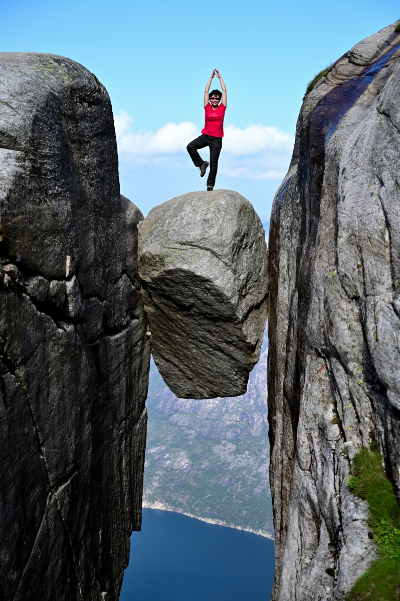 北歐風情】挪威三大奇岩+峽灣健行14天- 丘山行