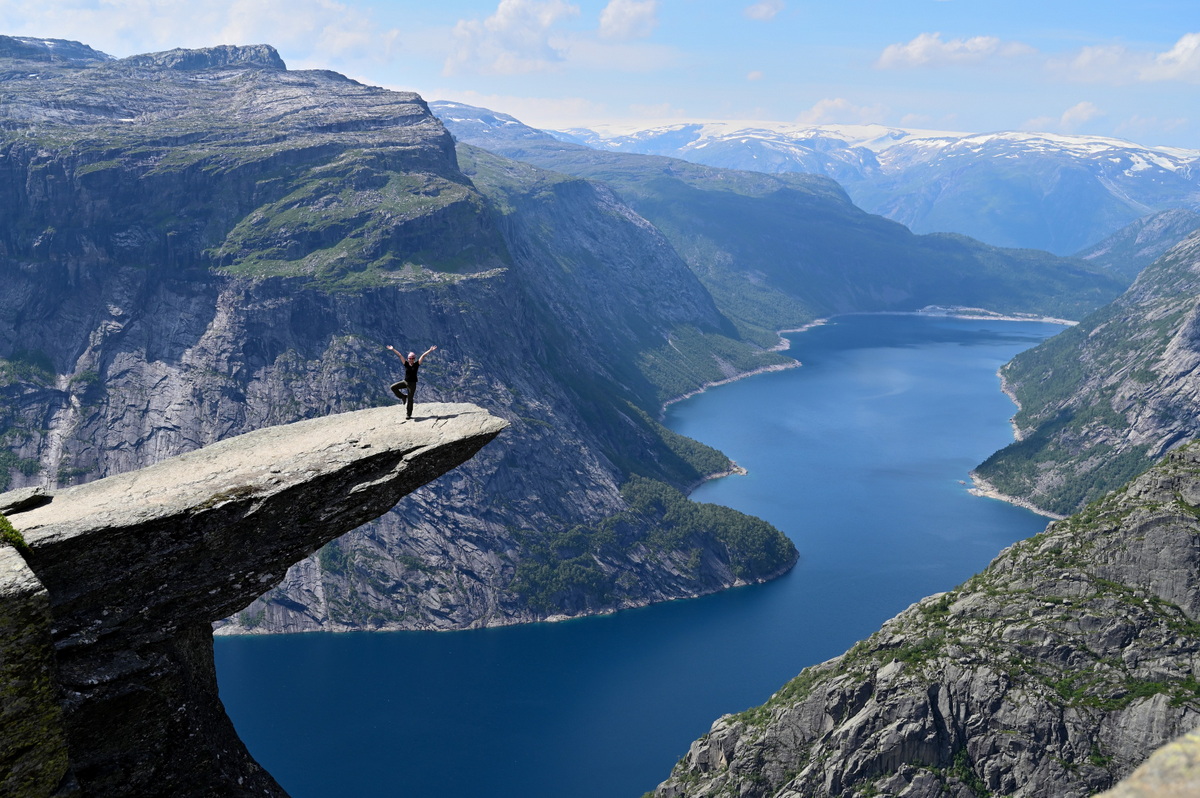 北歐風情】挪威三大奇岩+峽灣健行14天- 丘山行