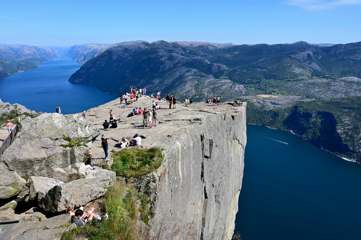 北歐風情】挪威三大奇岩+峽灣健行14天- 丘山行